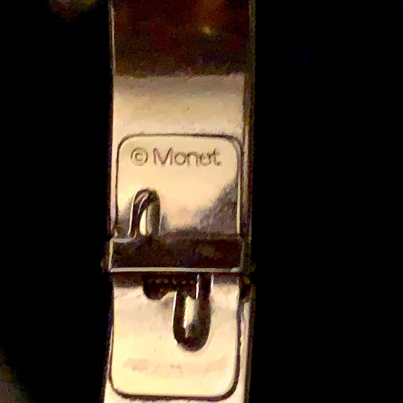 Vintage Monet Bracelet - Picture 7 of 8